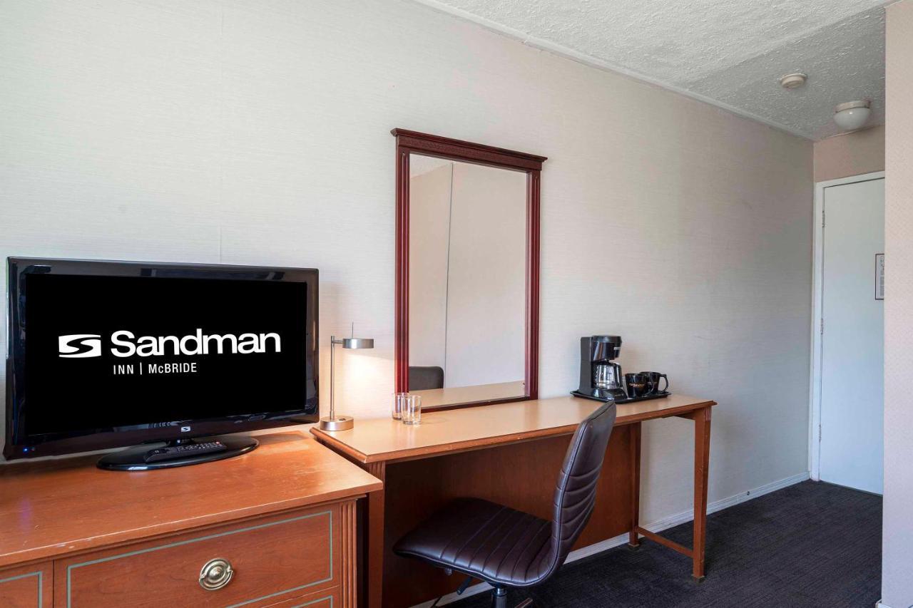 Sandman Inn Mcbride Exterior foto
